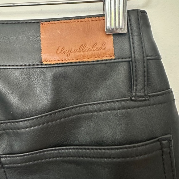Unpublished Paloma High Rise Mom Jean Vegan Black Leather size 25 NWT‎ - Picture 9 of 9